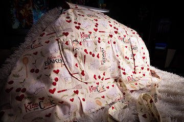 Reversible "Kiss The Cook" Design Apron with Pockets