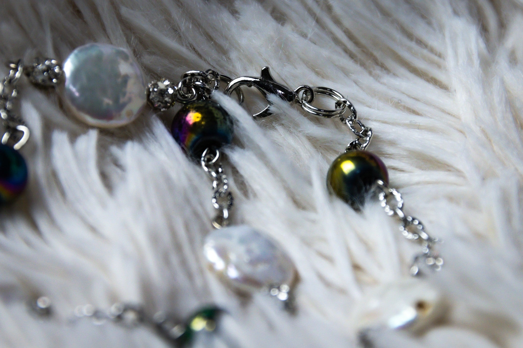 Luxury White Pearl and Turtle Necklace, Earring, and Bracelet Set