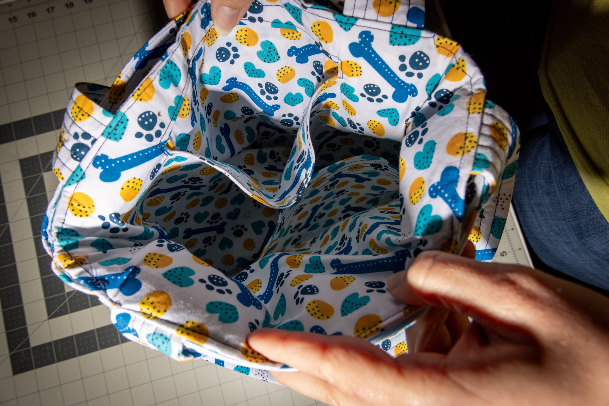 Puppy Love Tote - The Pawfect Companion