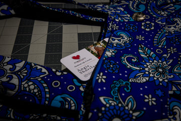 Blossom Breeze Tote - The Floral Beauty Bag